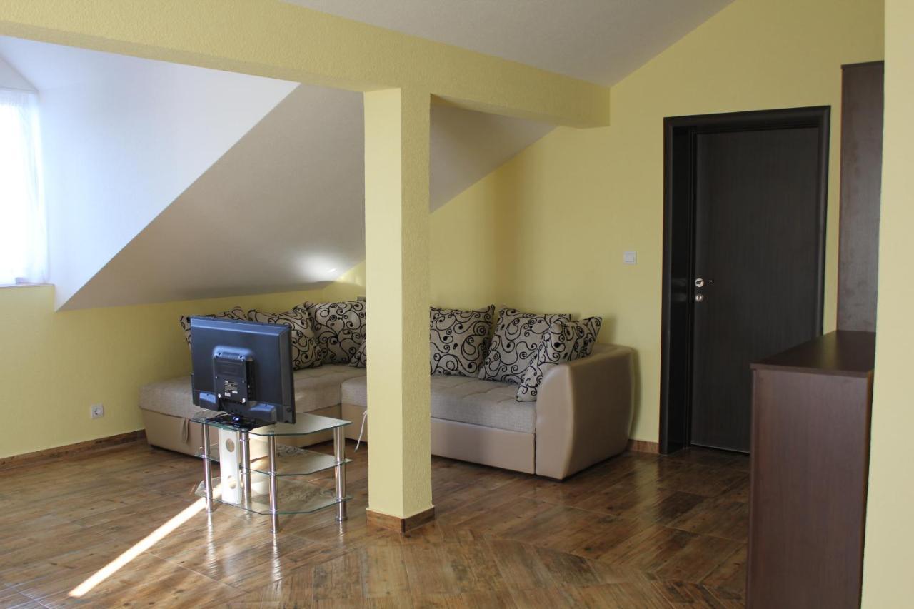 Villa Malina New Tivat Exteriör bild