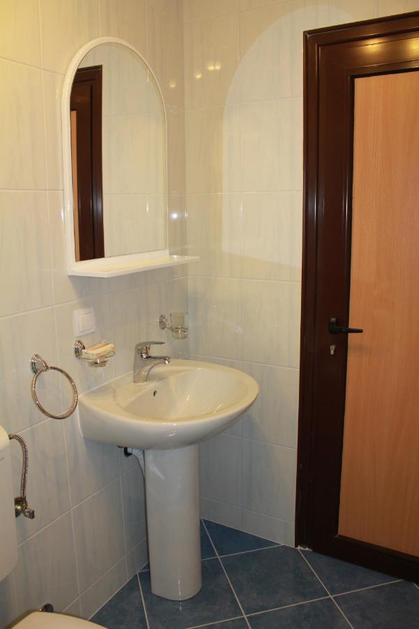 Villa Malina New Tivat Exteriör bild