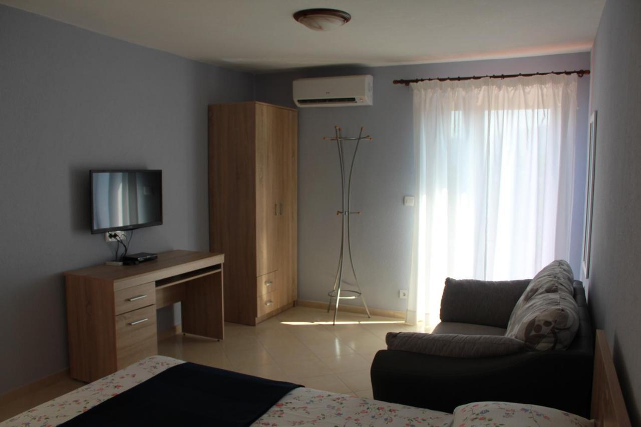 Villa Malina New Tivat Exteriör bild
